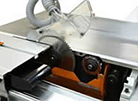 Электрорегулировка вылета основной пилы