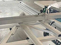 Конструкция форматного стола Конструкция форматного стола