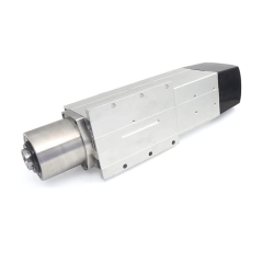 Шпиндель с автосменой инструмента 4.5 кВт/ 380в BT30 с воздушным охлаждением